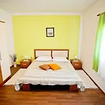 Apartmán In With Sea View, Terrace, Air Conditioning, Wifi 3617-4 *