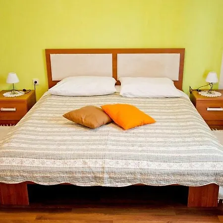 Lejlighed In With Sea View, Terrace, Air Conditioning, Wifi 3617-4 Poljana (Ugljan)