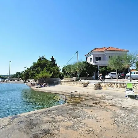 In With Sea View, Terrace, Air Conditioning, Wifi 3617-4 * Poljana (Ugljan)