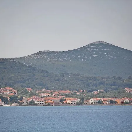 Apartament In With Sea View, Terrace, Air Conditioning, Wifi 3617-4 *