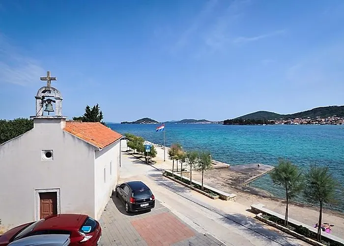 Apartmán In With Sea View, Terrace, Air Conditioning, Wifi 3617-4