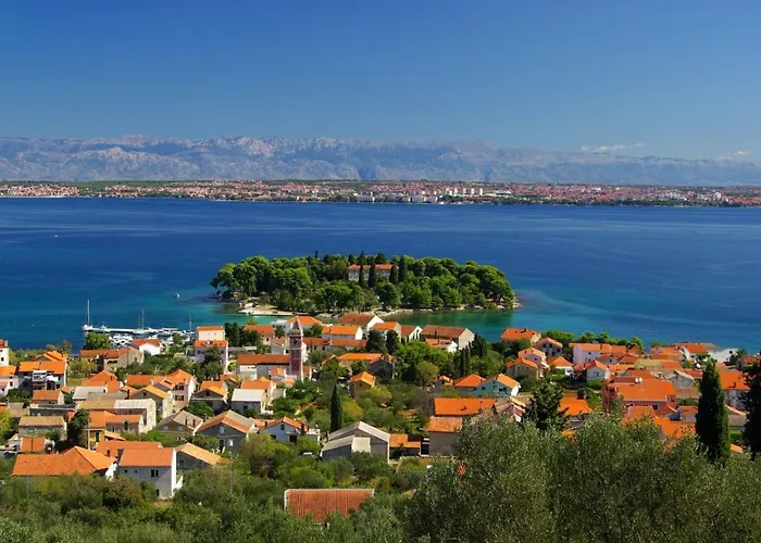 In With Sea View, Terrace, Air Conditioning, Wifi 3617-4 * Poljana (Ugljan)